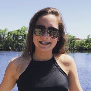 Meet your Posher, Lily